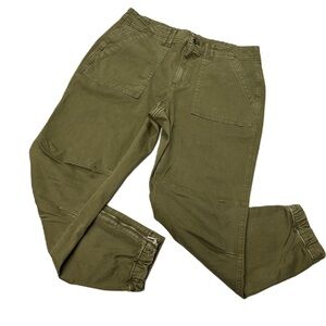 White House Black Market Womens Mid Rise Crop‎ Pant Size 10 Ankle Zippers Green